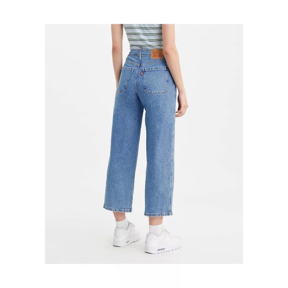 Levi's Women's High Rise Wide Leg Cropped Jeans - Picture 5 of 8